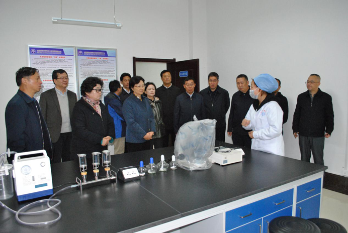 692江西省人大專題調(diào)研山西農(nóng)村飲水水質培訓工作.png 692江西省人大專題調(diào)研山西農(nóng)村飲水水質培訓工作.png